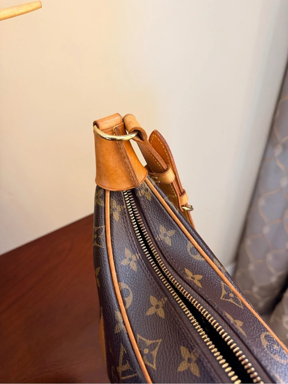 Authentic Louis Vuitton Monogram Boulogne shoulder bag  with dust bag